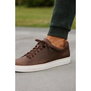 Frye Men‎ 10.5 Chocolate Brown Low Top Grain Leather Sneakers DISTRESSED Preppy